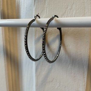 Hoop earrrings